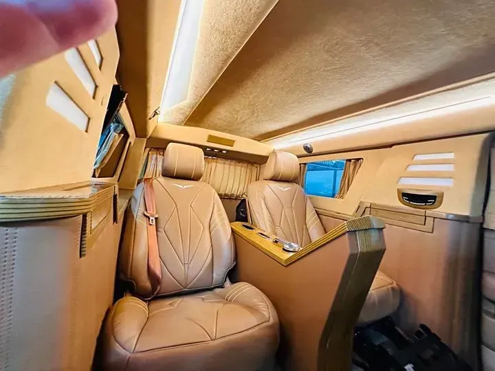 2017 Cadillac ESCALADE 6.2L 426HP V8 8AT,autocango,china used car exporter,china ev exporter,chinese used car exporter,chinese used ev exporter