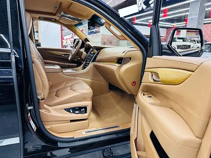 2017 Cadillac ESCALADE 6.2L 426HP V8 8AT,autocango,china used car exporter,china ev exporter,chinese used car exporter,chinese used ev exporter