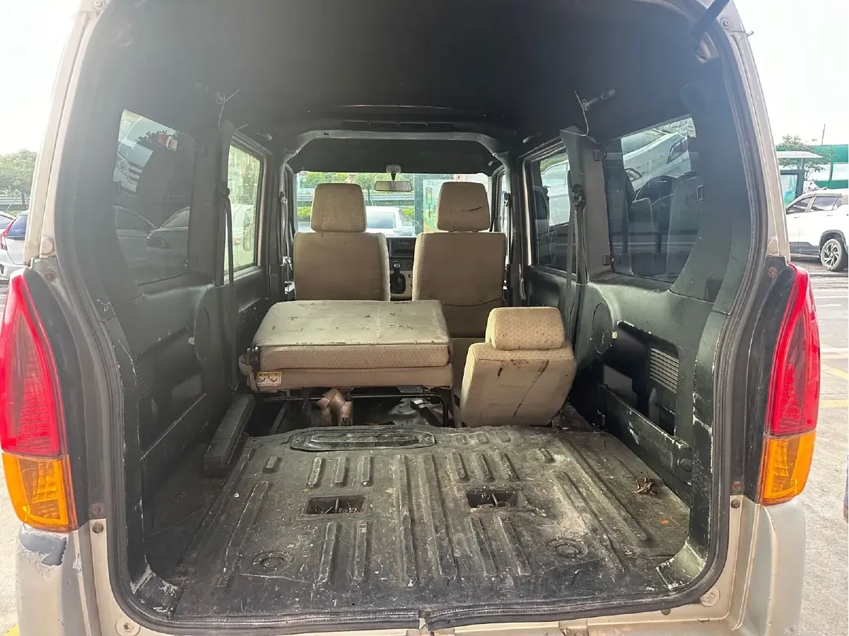 2009 Suzuki Landy 1.4L 95HP L4 5MT,autocango,china used car exporter,china ev exporter,chinese used car exporter,chinese used ev exporter