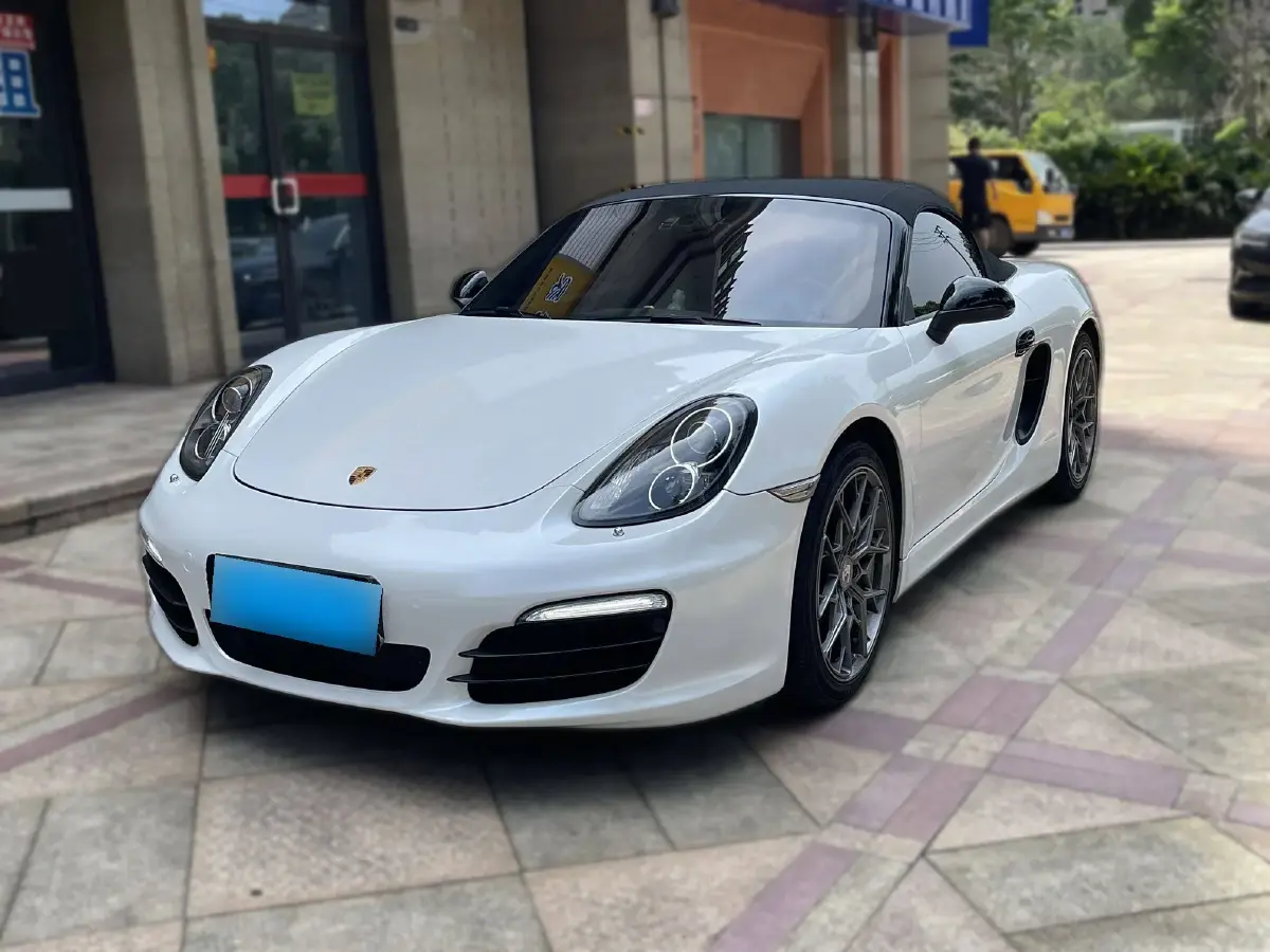 2015 Porsche Boxster 2.7L 265HP H6 7DCT