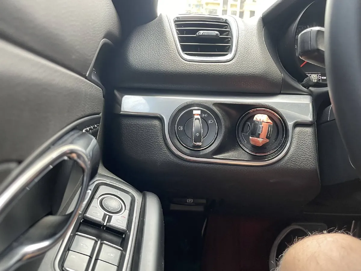 2015 Porsche Boxster 2.7L 265HP H6 7DCT,autocango,china used car exporter,china ev exporter,chinese used car exporter,chinese used ev exporter