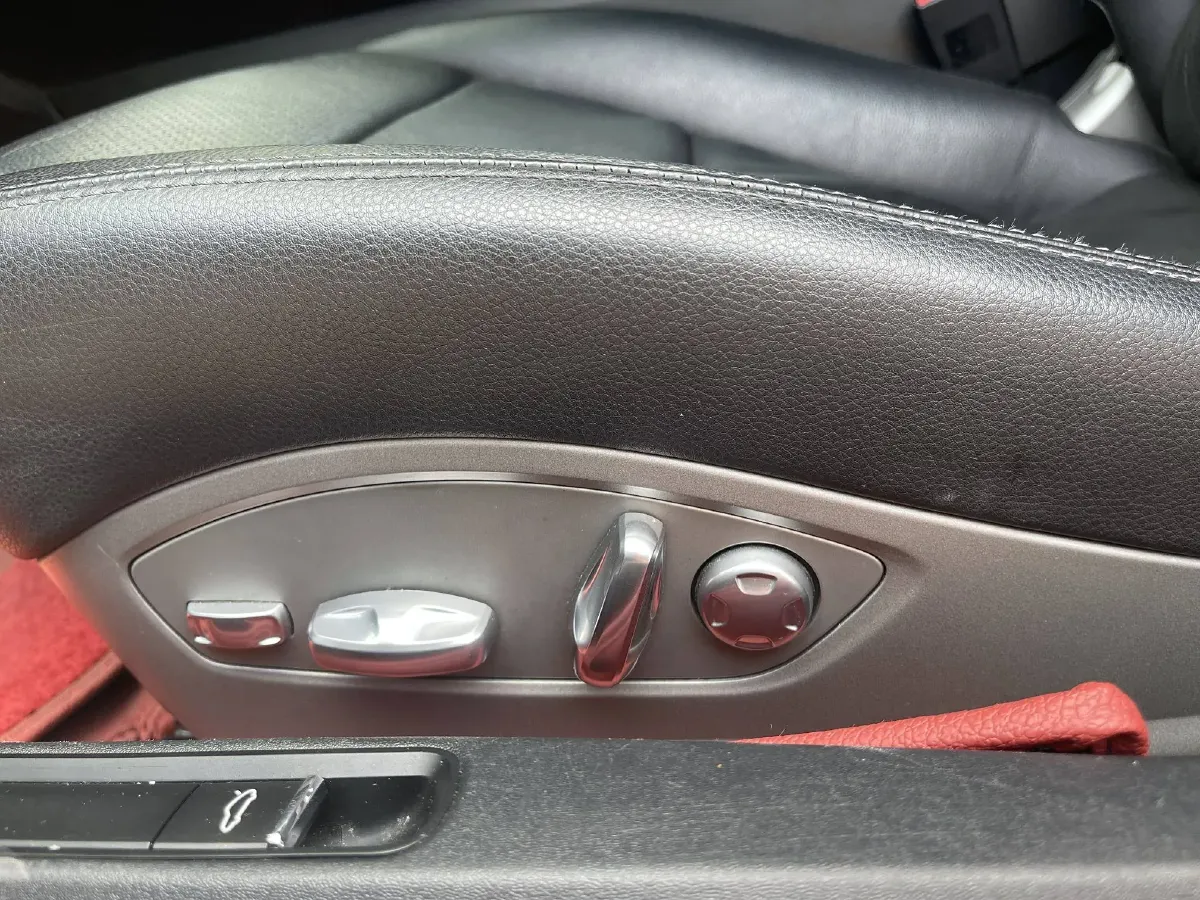 2015 Porsche Boxster 2.7L 265HP H6 7DCT,autocango,china used car exporter,china ev exporter,chinese used car exporter,chinese used ev exporter