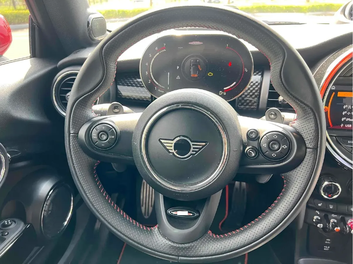 2021 MINI JCW 2.0T 231HP L4 8AT,autocango,china used car exporter,china ev exporter,chinese used car exporter,chinese used ev exporter