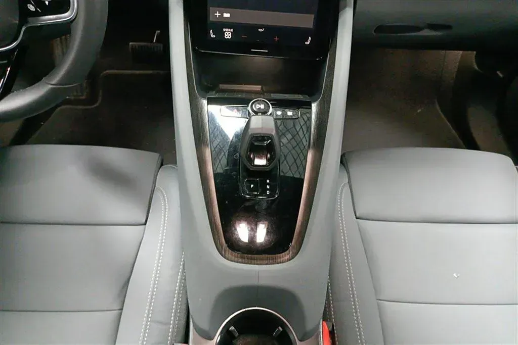 2020 Polestar 2 BEV 71KWH,autocango,china used car exporter,china ev exporter,chinese used car exporter,chinese used ev exporter