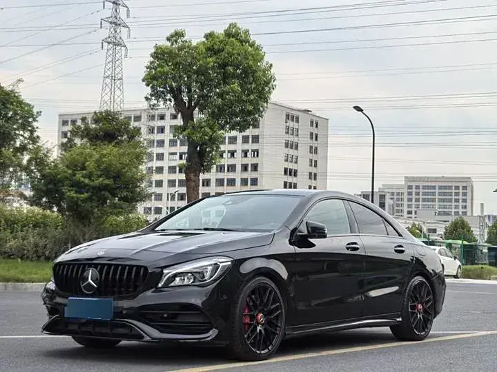 2017 Mercedes-Benz CLA AMG 2.0T 381HP L4 7DCT