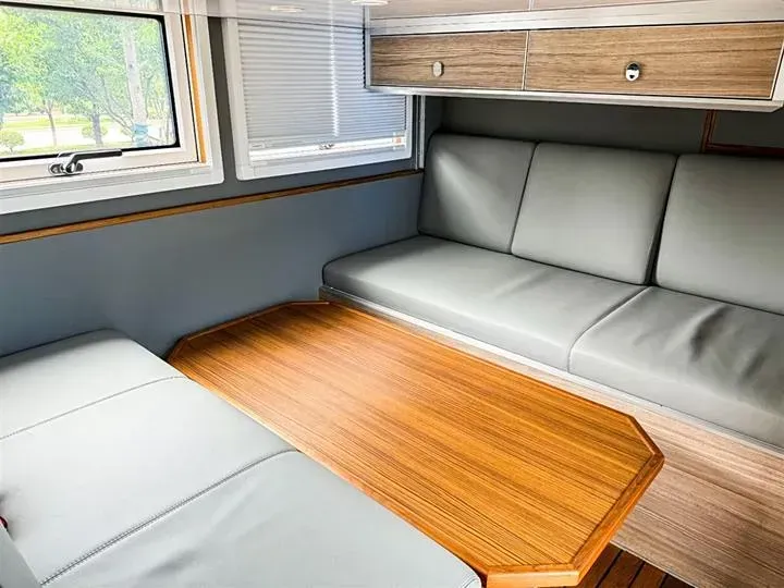 2023 Mercedes-Benz Unimog U5023 5.1T 231HP L4 8AT,autocango,china used car exporter,china ev exporter,chinese used car exporter,chinese used ev exporter