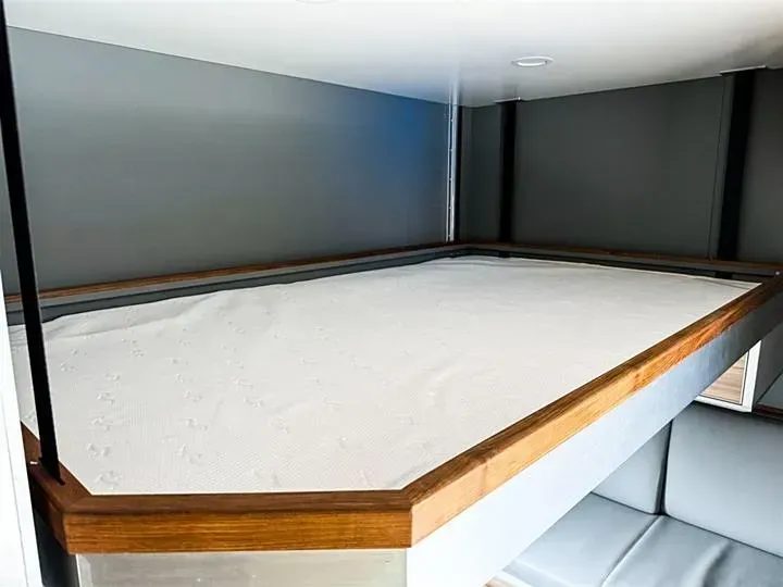 2023 Mercedes-Benz Unimog U5023 5.1T 231HP L4 8AT,autocango,china used car exporter,china ev exporter,chinese used car exporter,chinese used ev exporter