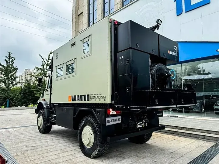 2023 Mercedes-Benz Unimog U5023 5.1T 231HP L4 8AT,autocango,china used car exporter,china ev exporter,chinese used car exporter,chinese used ev exporter