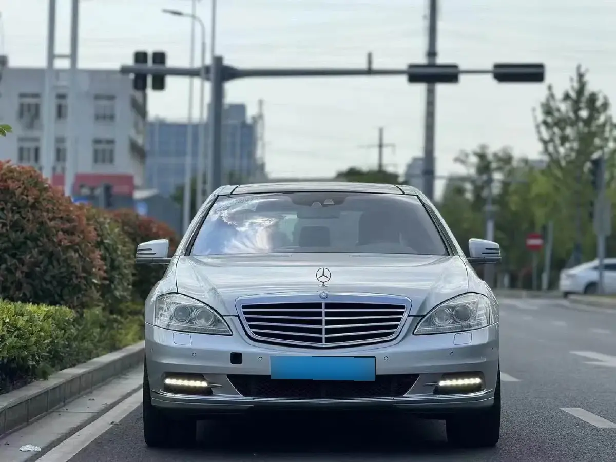 2010 Mercedes-Benz S Class 3.5L 299HP V6 7AT Hybrid
