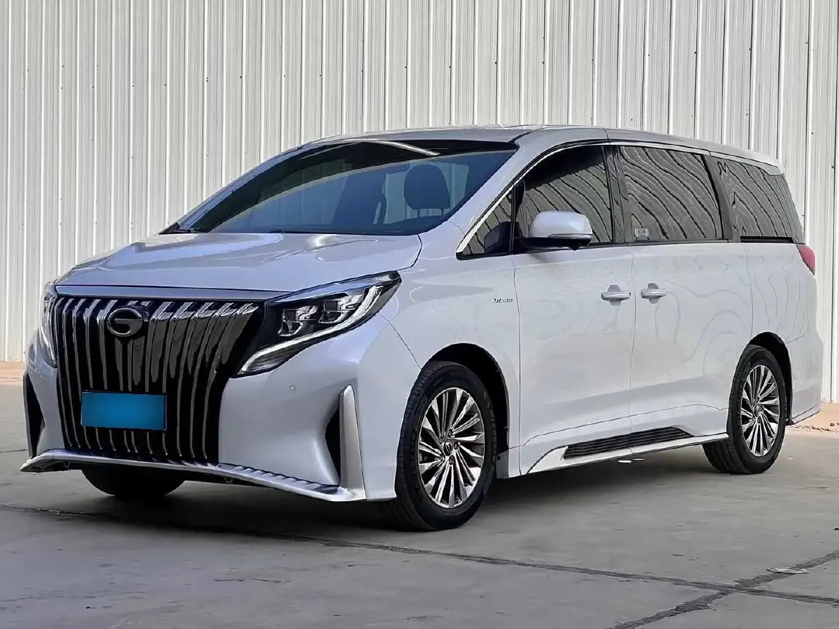 2023 GAC Trumpchi M8 2.0T 252HP L4 8AT