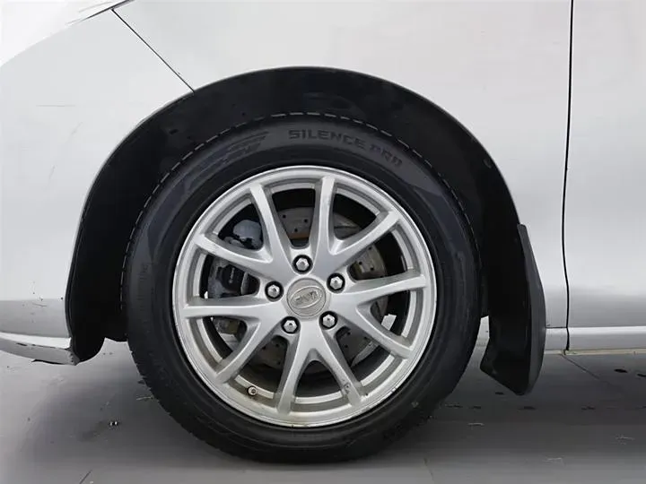 2015 BYD M6 2.4L 167HP L4 6DCT,autocango,china used car exporter,china ev exporter,chinese used car exporter,chinese used ev exporter