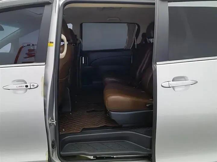 2015 BYD M6 2.4L 167HP L4 6DCT,autocango,china used car exporter,china ev exporter,chinese used car exporter,chinese used ev exporter