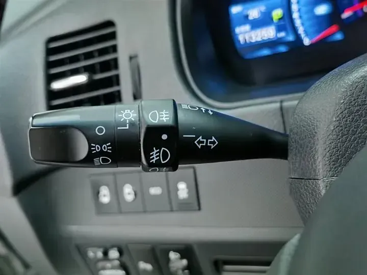 2015 BYD M6 2.4L 167HP L4 6DCT,autocango,china used car exporter,china ev exporter,chinese used car exporter,chinese used ev exporter