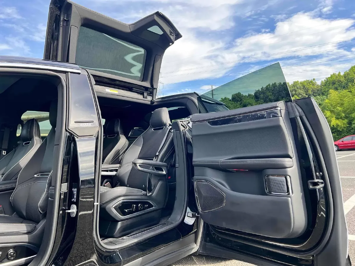 2022 HiPhi X BEV 97KWH,autocango,china used car exporter,china ev exporter,chinese used car exporter,chinese used ev exporter