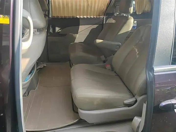 2015 BYD M6 2.4L 167HP L4 6DCT,autocango,china used car exporter,china ev exporter,chinese used car exporter,chinese used ev exporter