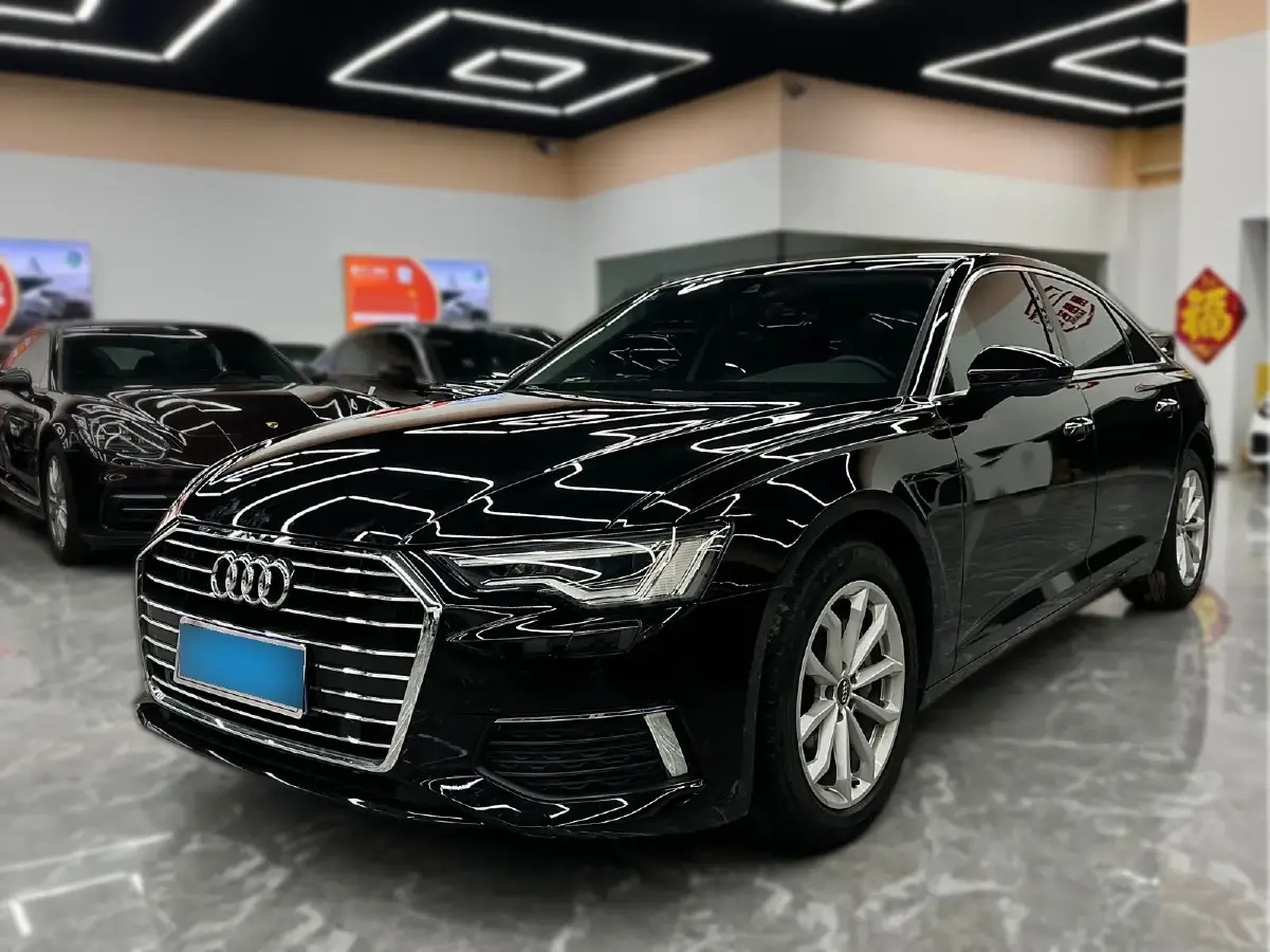 2019 Audi A6L 2.0T 190HP L4 7DCT