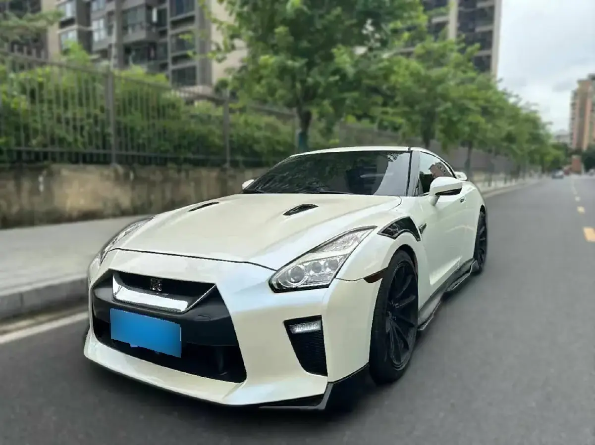 2014 Nissan GT-R 3.8T 540HP V6 6DCT 2014 Nissan GT-R 3.8T 540HP V6 6DCT