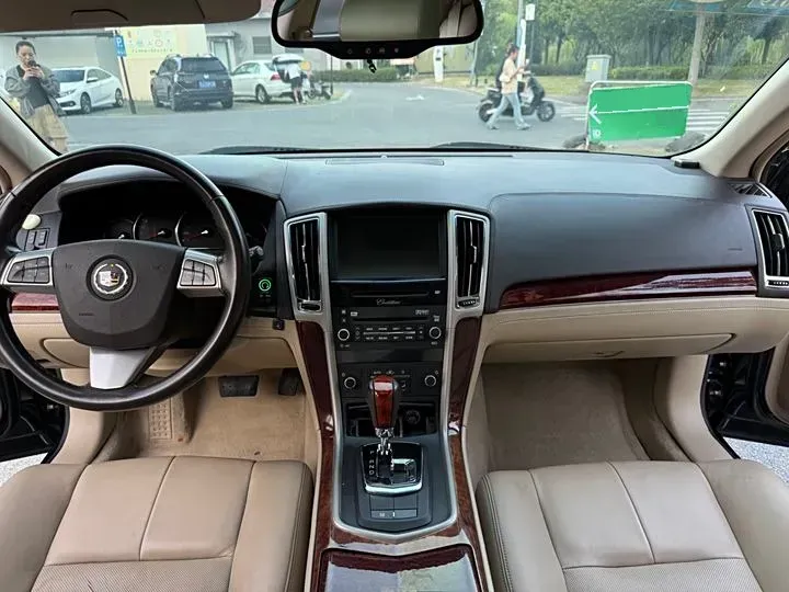 2012 Cadillac SLS 2.0T 262HP L4 6AT,autocango,china used car exporter,china ev exporter,chinese used car exporter,chinese used ev exporter