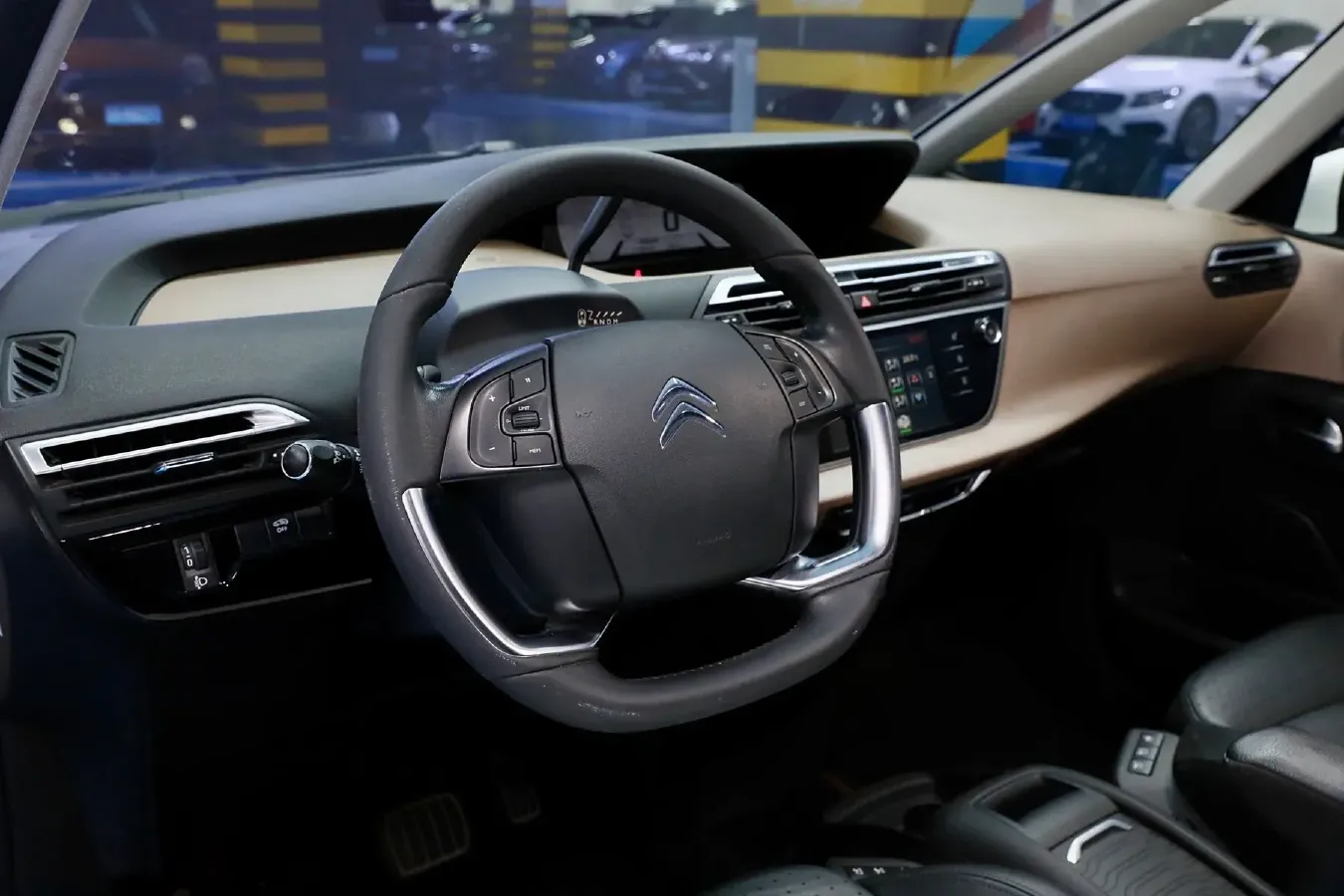 2015 Citroen C4 Picasso 1.6T 165HP L4 6AT,autocango,china used car exporter,china ev exporter,chinese used car exporter,chinese used ev exporter