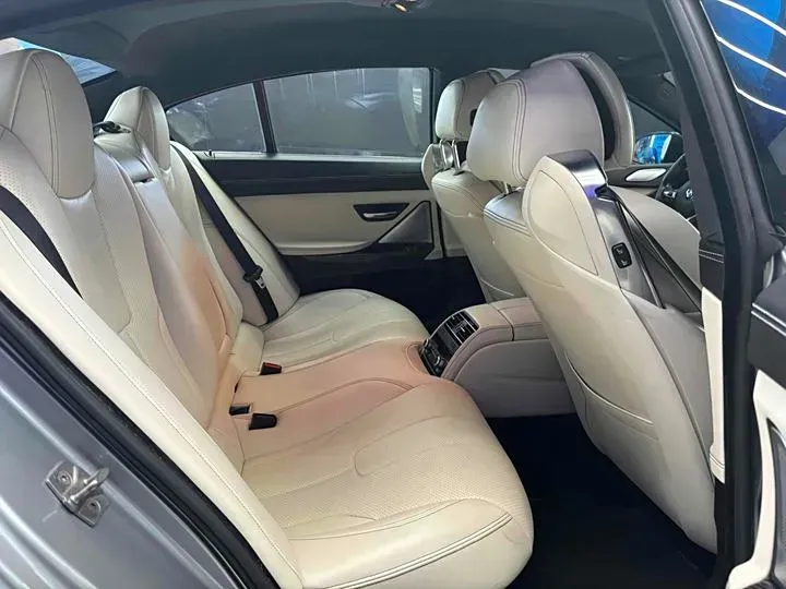 2015 BMW M6 4.4T 560HP V8 7DCT,autocango,china used car exporter,china ev exporter,chinese used car exporter,chinese used ev exporter