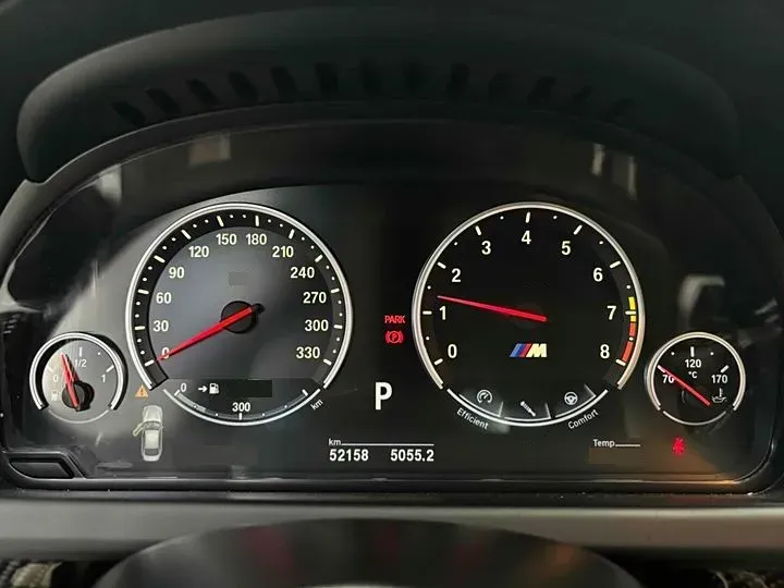 2015 BMW M6 4.4T 560HP V8 7DCT,autocango,china used car exporter,china ev exporter,chinese used car exporter,chinese used ev exporter