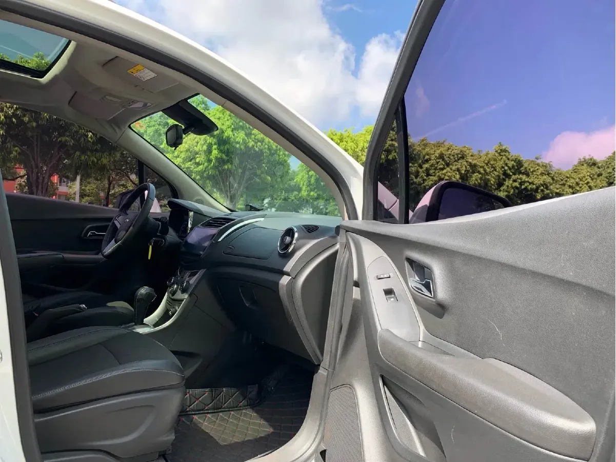 2014 Chevrolet Trax 1.4T 140HP L4 6AT,autocango,china used car exporter,china ev exporter,chinese used car exporter,chinese used ev exporter