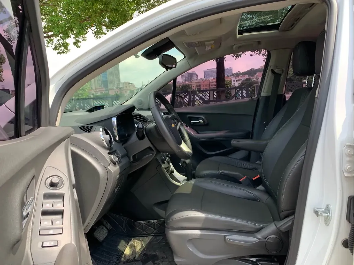 2014 Chevrolet Trax 1.4T 140HP L4 6AT,autocango,china used car exporter,china ev exporter,chinese used car exporter,chinese used ev exporter