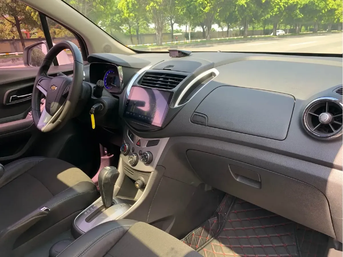 2014 Chevrolet Trax 1.4T 140HP L4 6AT,autocango,china used car exporter,china ev exporter,chinese used car exporter,chinese used ev exporter