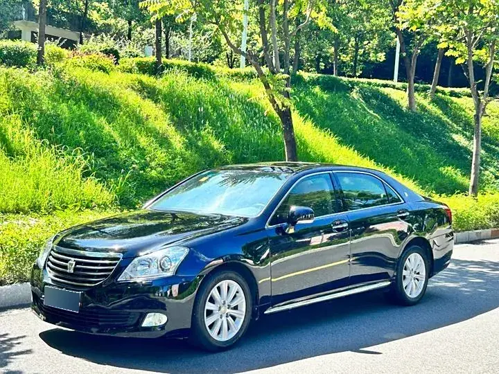 2011 Toyota Crown 2.5L 193HP V6 6AT