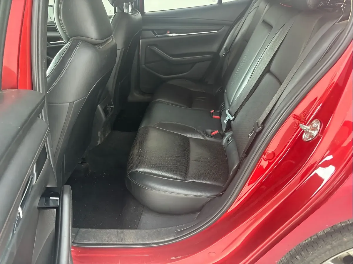 2020 Mazda 3 Axela 2.0L 158HP L4 6AT,autocango,china used car exporter,china ev exporter,chinese used car exporter,chinese used ev exporter