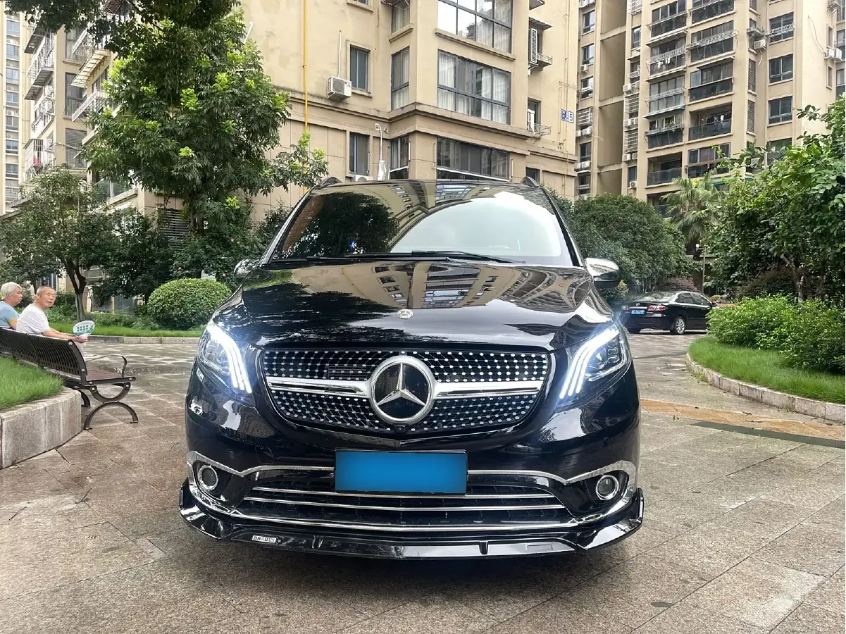 2021 Mercedes-Benz Vito 2.0T 211HP L4 9AT