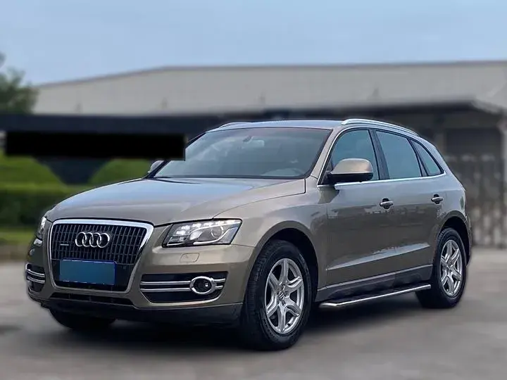 2012 Audi Q5 2.0T 211HP L4 8AT