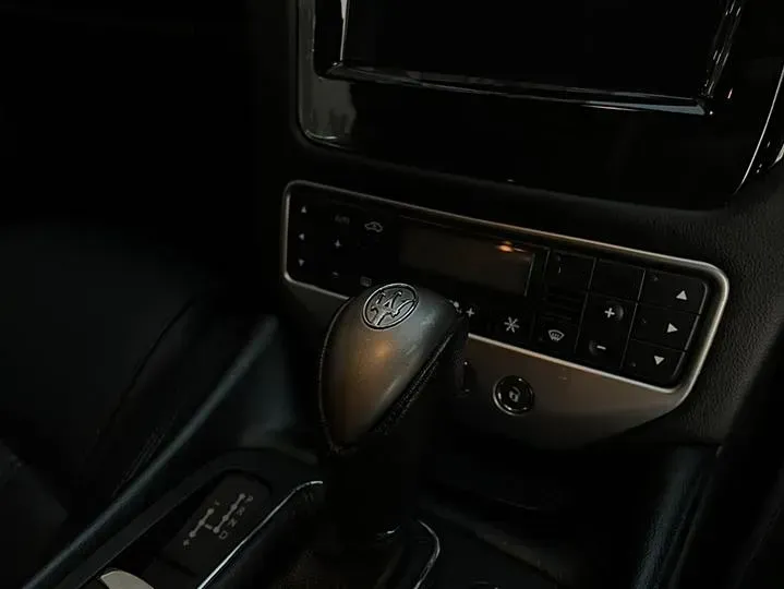 2007 Maserati GranTurismo 4.2L 405HP V8 6AT,autocango,china used car exporter,china ev exporter,chinese used car exporter,chinese used ev exporter