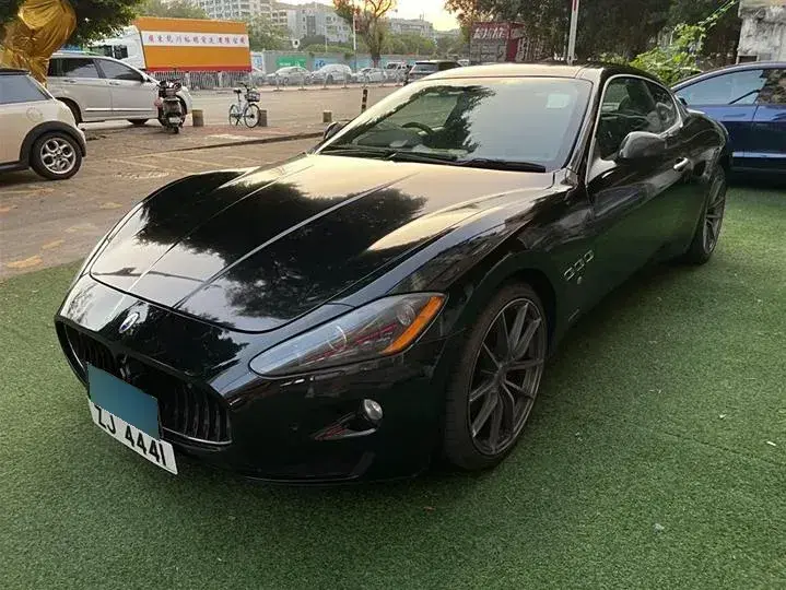 2007 Maserati GranTurismo 4.2L 405HP V8 6AT