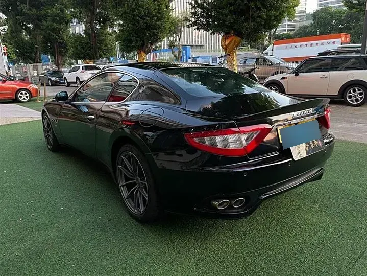 2007 Maserati GranTurismo 4.2L 405HP V8 6AT,autocango,china used car exporter,china ev exporter,chinese used car exporter,chinese used ev exporter