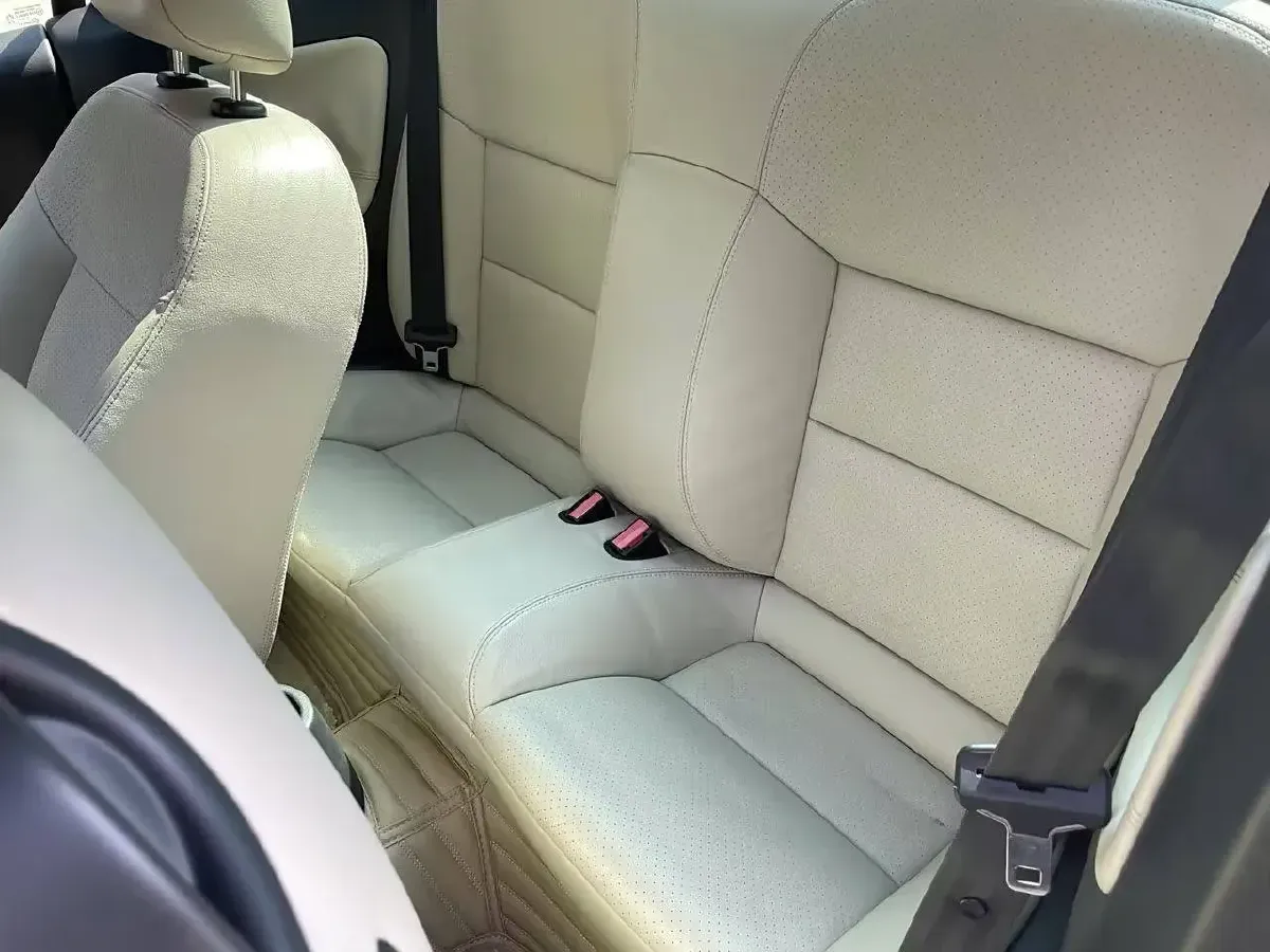 2013 Peugeot 207 1.6L 120HP L4 4AT,autocango,china used car exporter,china ev exporter,chinese used car exporter,chinese used ev exporter