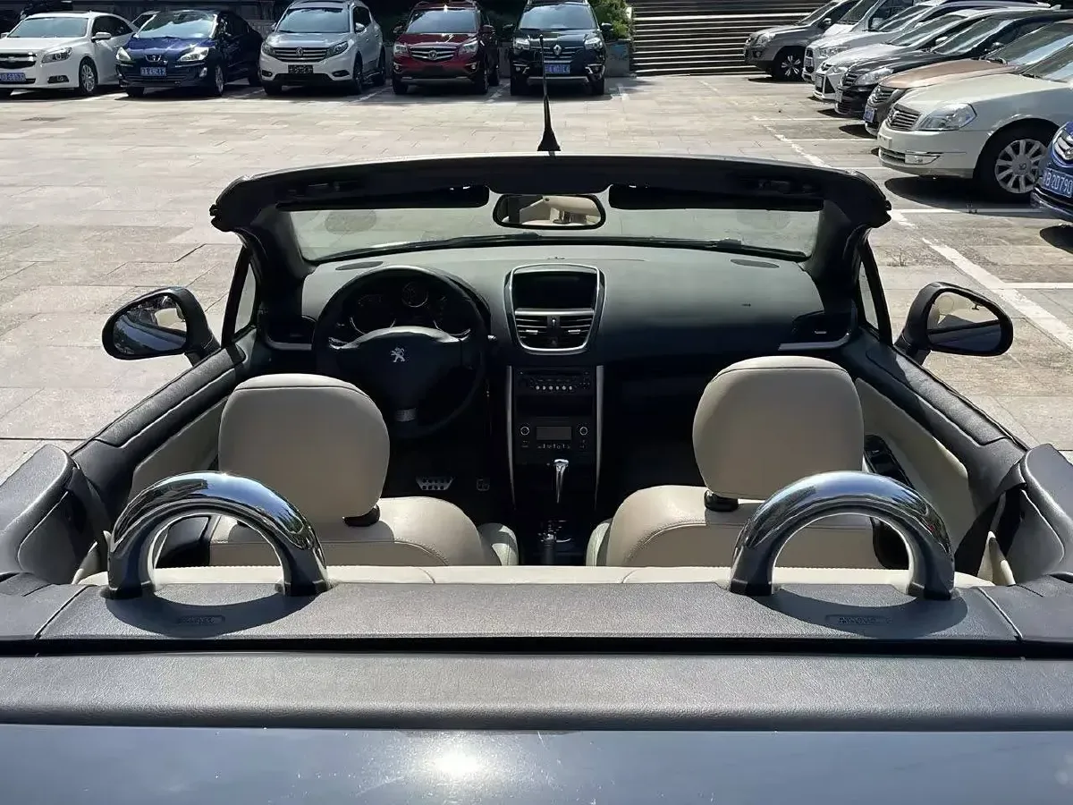 2013 Peugeot 207 1.6L 120HP L4 4AT,autocango,china used car exporter,china ev exporter,chinese used car exporter,chinese used ev exporter