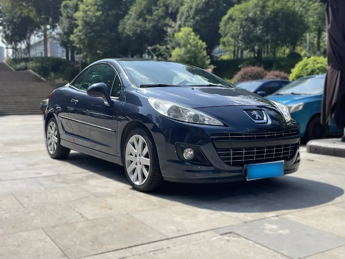 2013 Peugeot 207 1.6L 120HP L4 4AT,autocango,china used car exporter,china ev exporter,chinese used car exporter,chinese used ev exporter