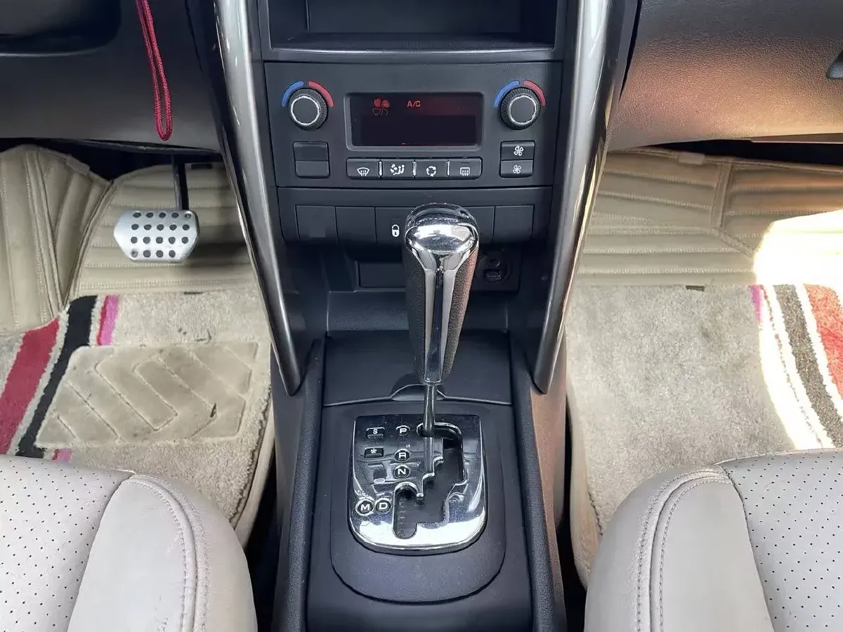 2013 Peugeot 207 1.6L 120HP L4 4AT,autocango,china used car exporter,china ev exporter,chinese used car exporter,chinese used ev exporter