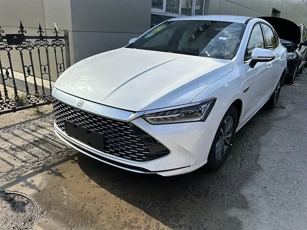 2024 BYD Qin Plus 1.5L 110HP L4 E-CVT PHEV 8.32KWH