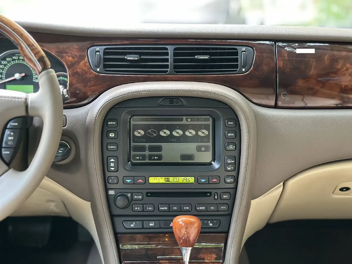 2007 Jaguar S-TYPE 3.0L 244HP V6 6AT,autocango,china used car exporter,china ev exporter,chinese used car exporter,chinese used ev exporter