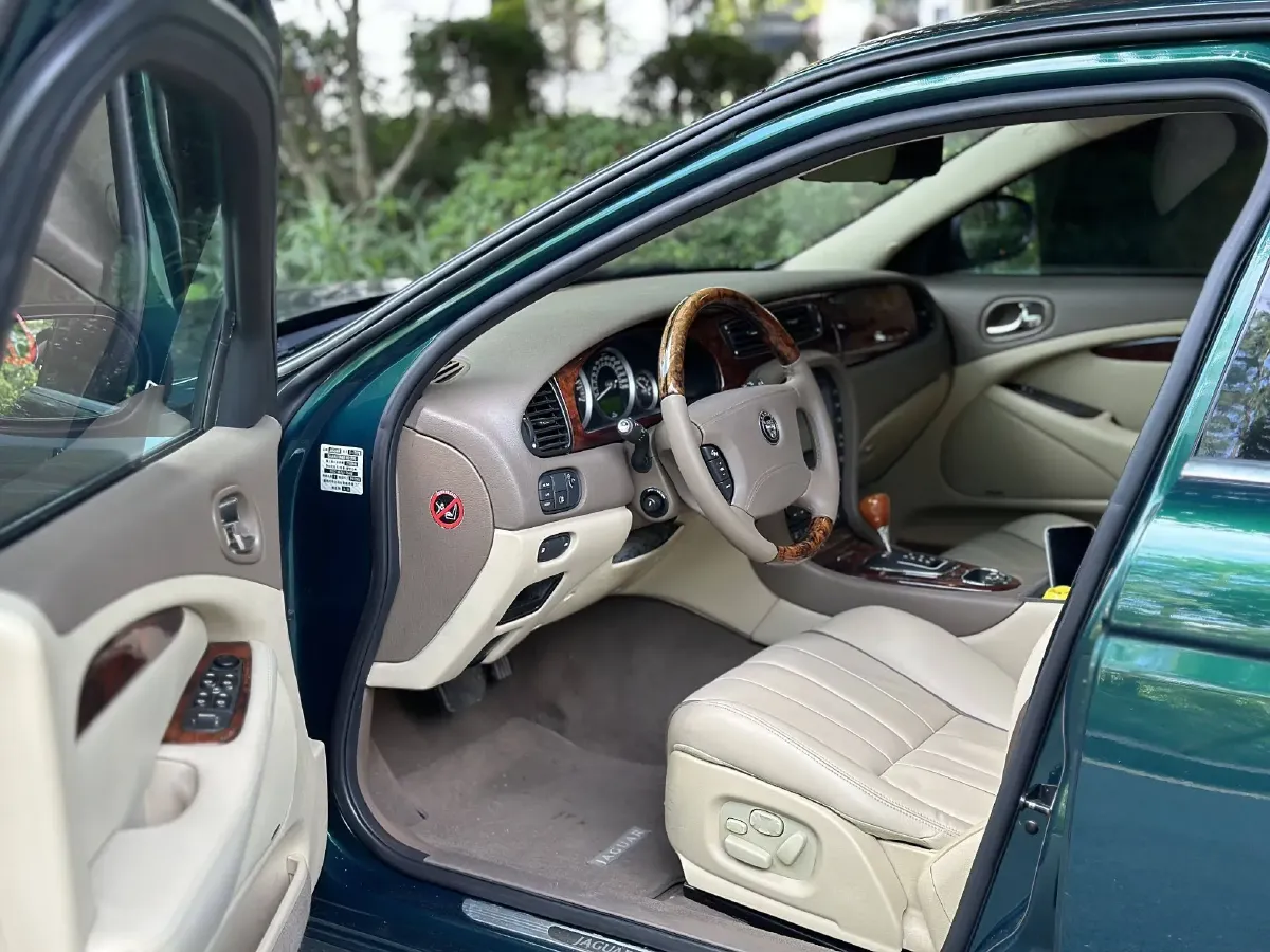 2007 Jaguar S-TYPE 3.0L 244HP V6 6AT,autocango,china used car exporter,china ev exporter,chinese used car exporter,chinese used ev exporter