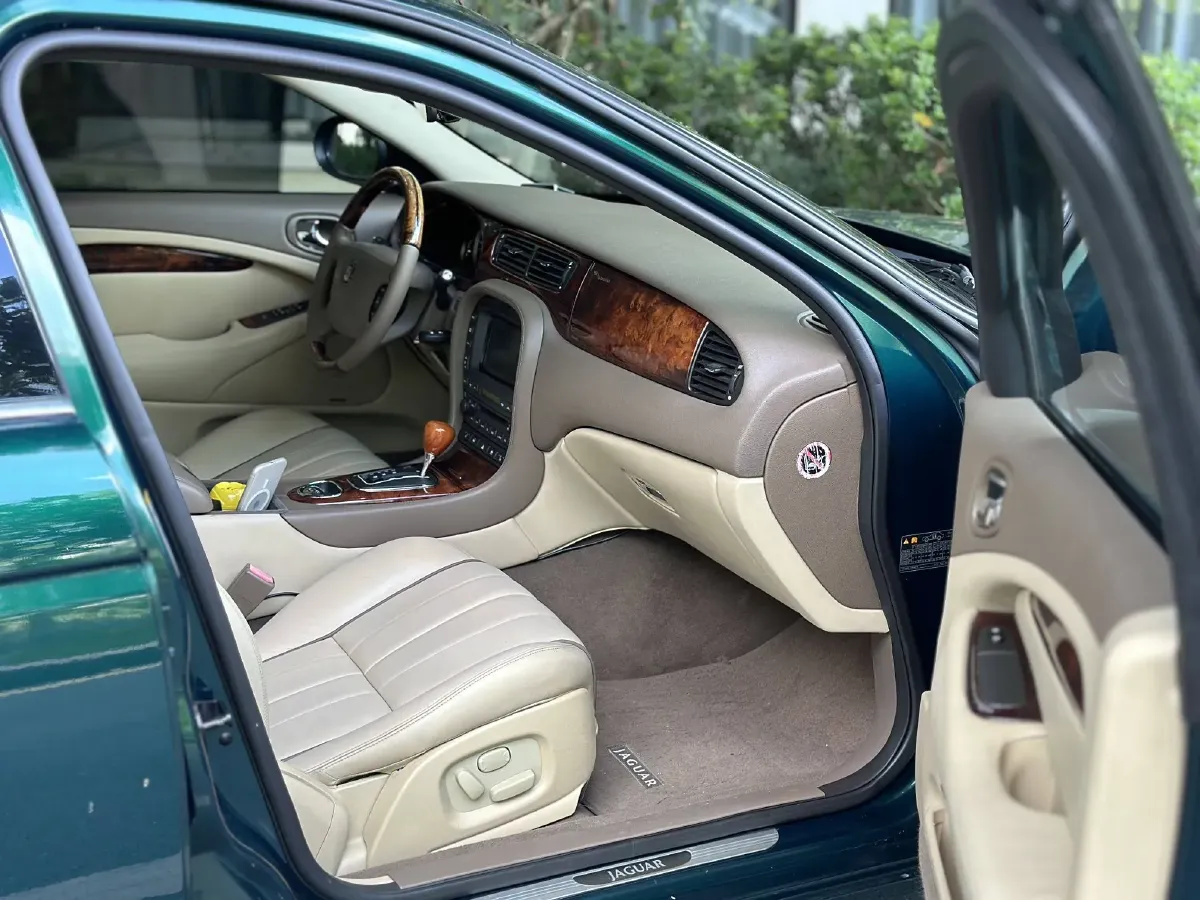2007 Jaguar S-TYPE 3.0L 244HP V6 6AT,autocango,china used car exporter,china ev exporter,chinese used car exporter,chinese used ev exporter
