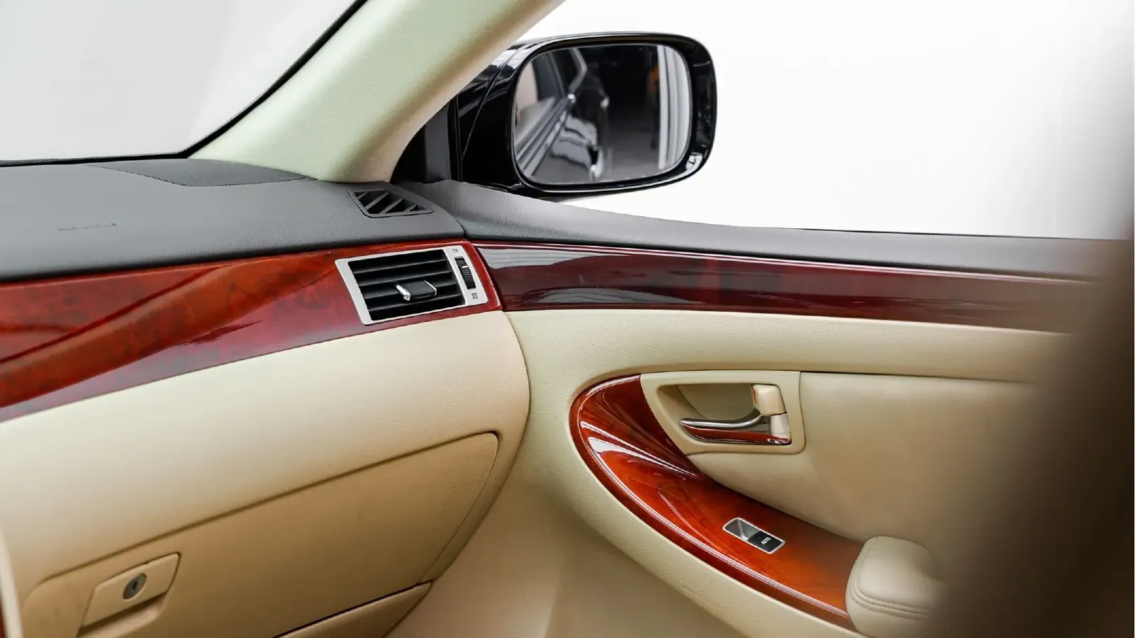 2009 HongQi ShengShi 4.3L 280HP V8 6AT,autocango,china used car exporter,china ev exporter,chinese used car exporter,chinese used ev exporter