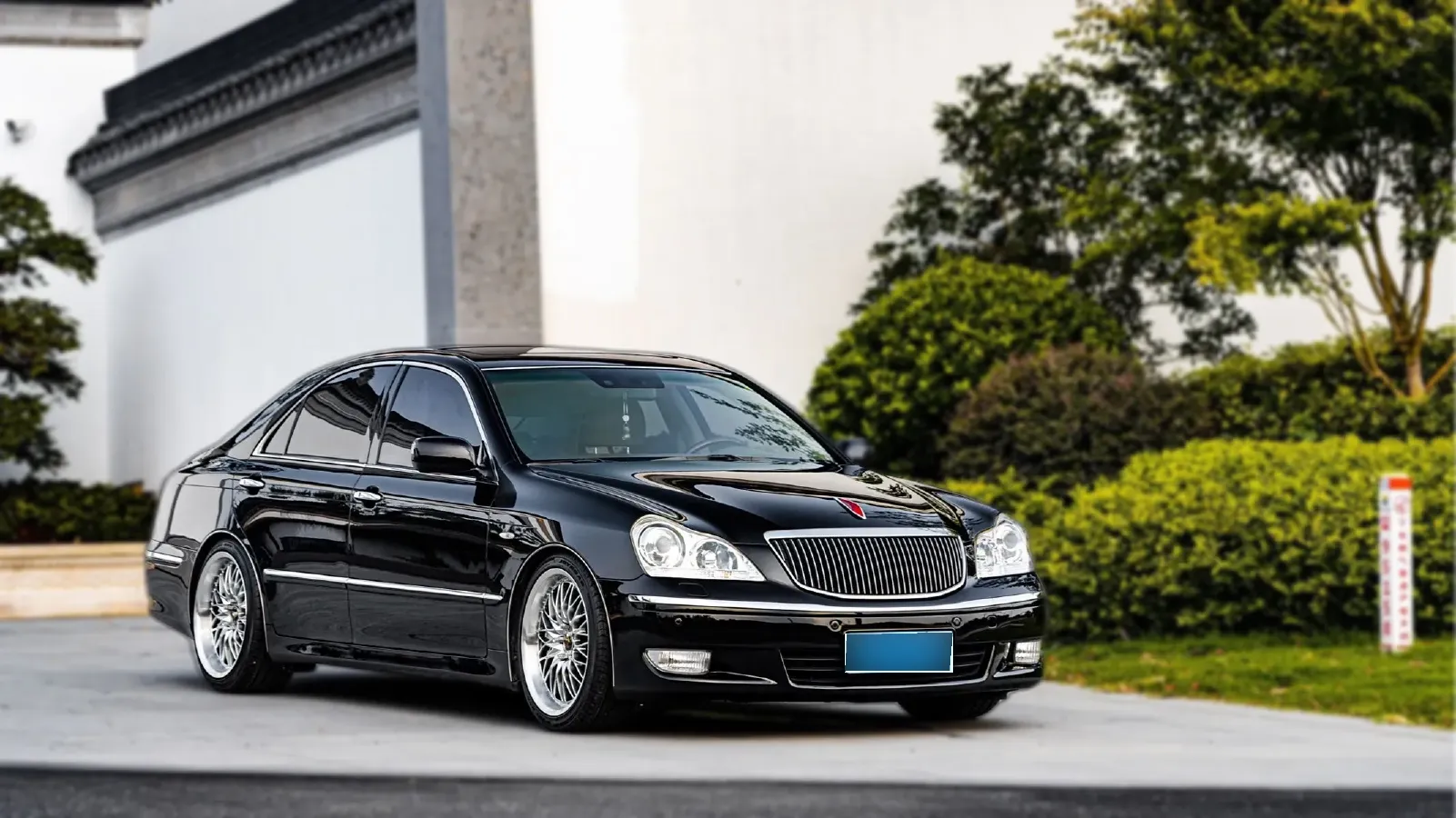 2009 HongQi ShengShi 4.3L 280HP V8 6AT,autocango,china used car exporter,china ev exporter,chinese used car exporter,chinese used ev exporter