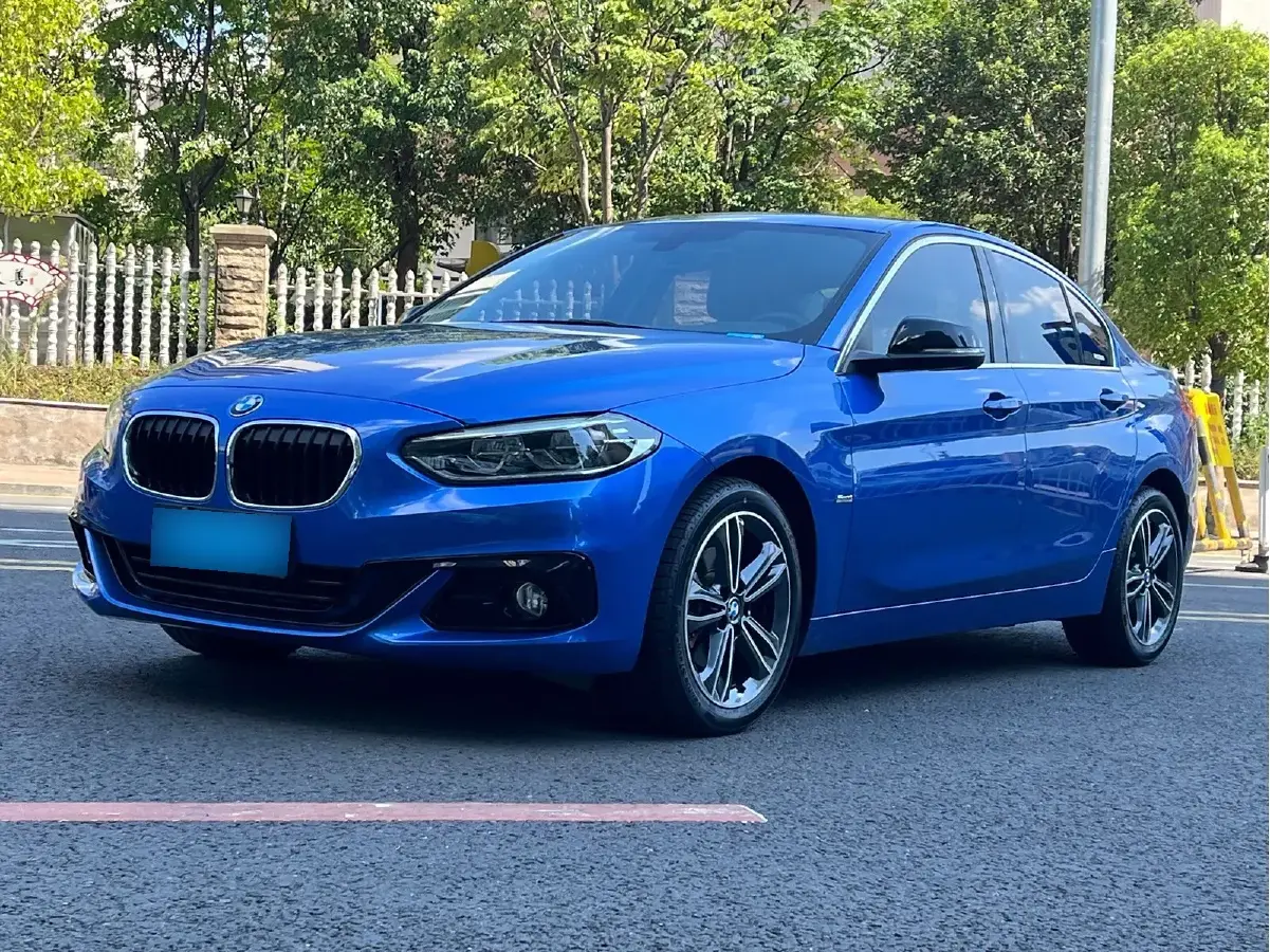 2018 BMW 1 Series 1.5T 136HP L3 6AT
