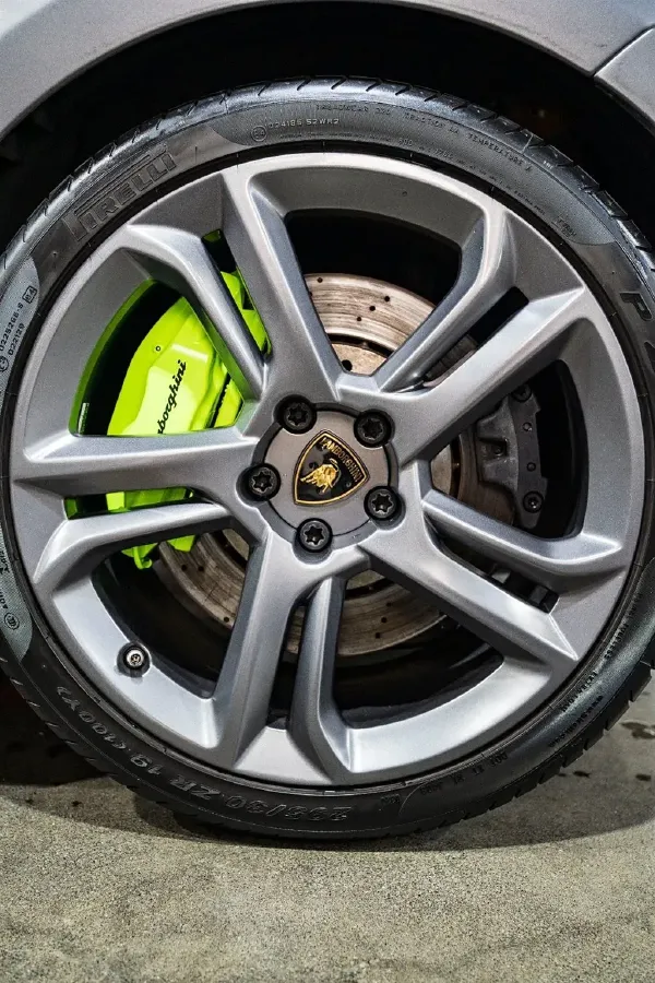 2011 Lamborghini Gallardo 5.2L 557HP V10 6AMT,autocango,china used car exporter,china ev exporter,chinese used car exporter,chinese used ev exporter