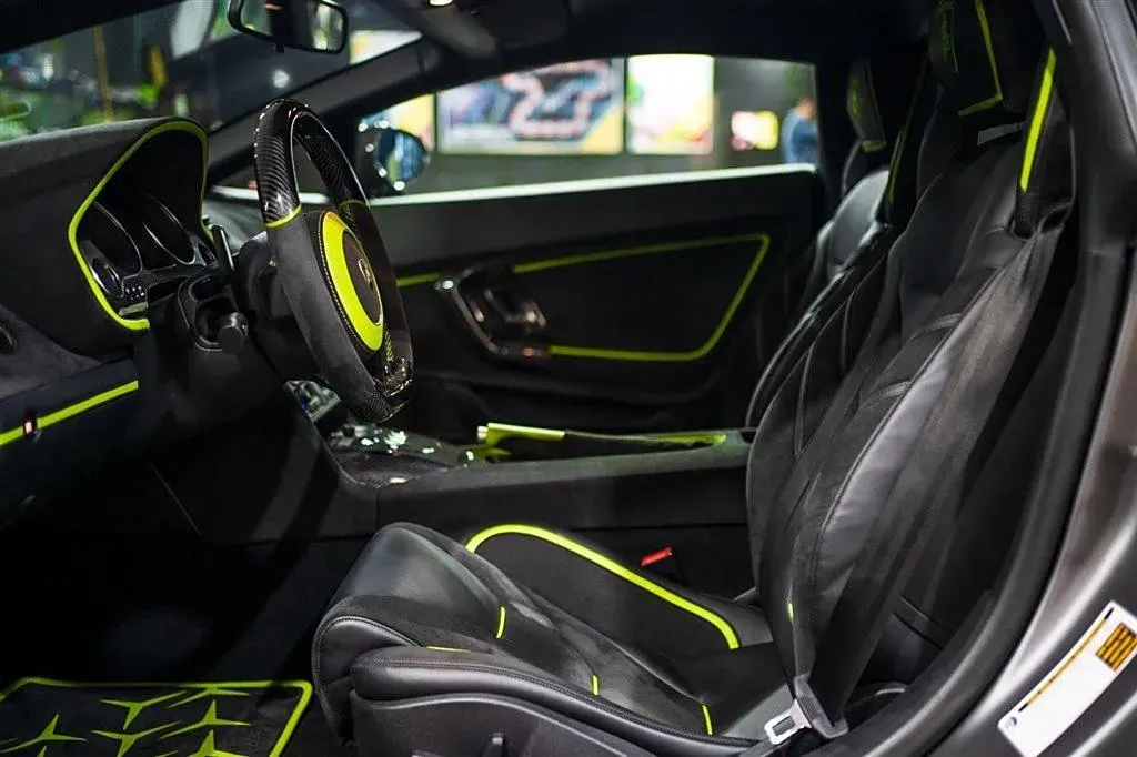 2011 Lamborghini Gallardo 5.2L 557HP V10 6AMT,autocango,china used car exporter,china ev exporter,chinese used car exporter,chinese used ev exporter