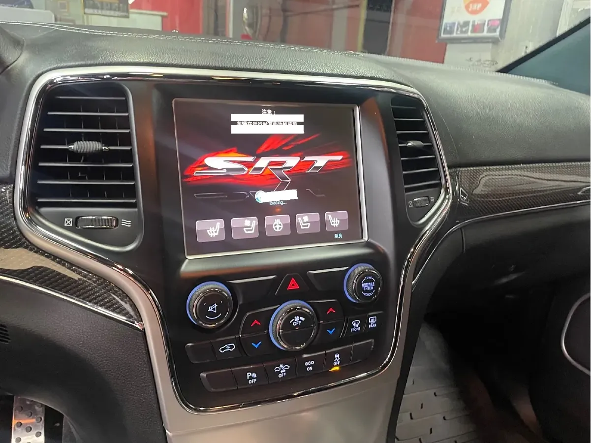 2014 Jeep Grand Cherokee SRT 6.4L 468HP V8 8AT,autocango,china used car exporter,china ev exporter,chinese used car exporter,chinese used ev exporter