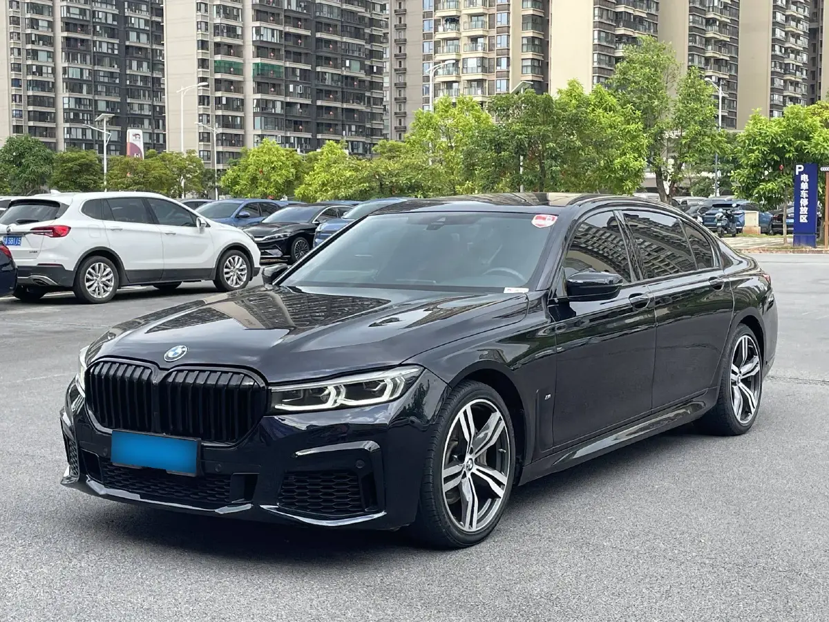 2019 BMW 7 Series 3.0T 340HP L6 8AT